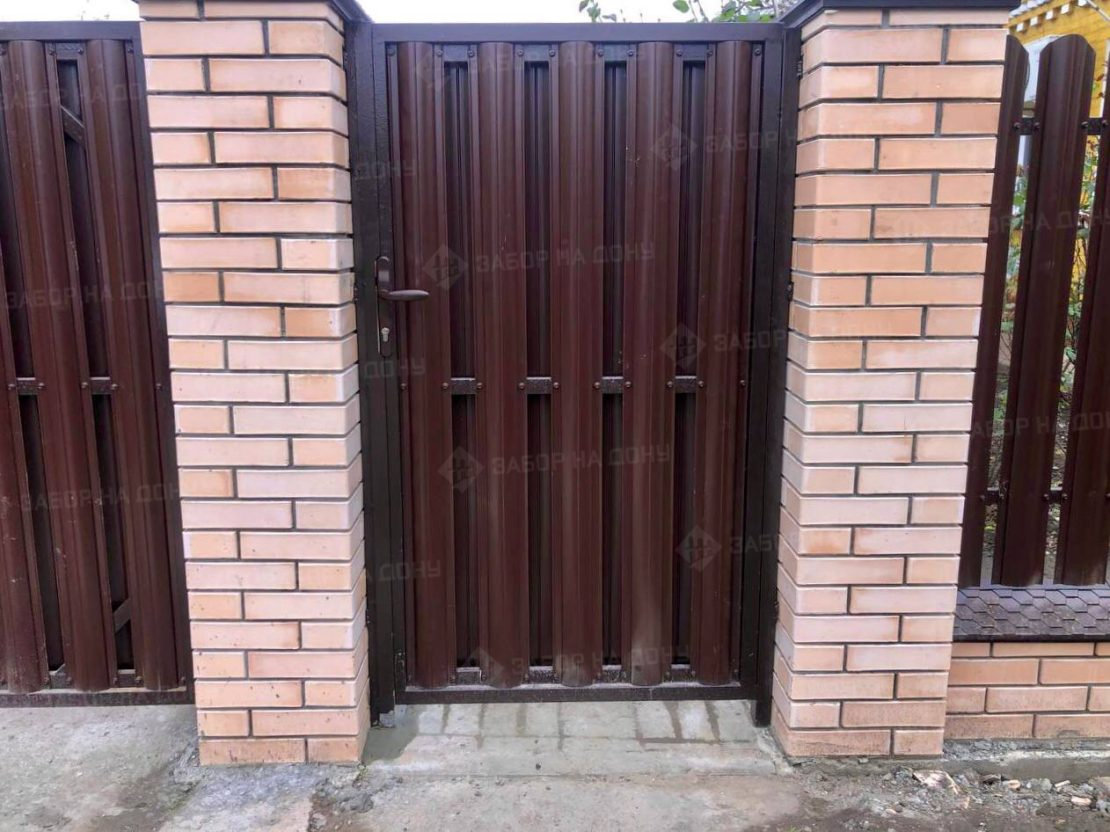 Калитка из евроштакетника  в Новочеркасске